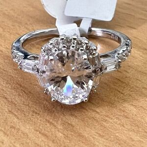 925 Sterling‎ Silver | CZ Luxury Solitaire Ring Women's Size 8 Rhodium Finish